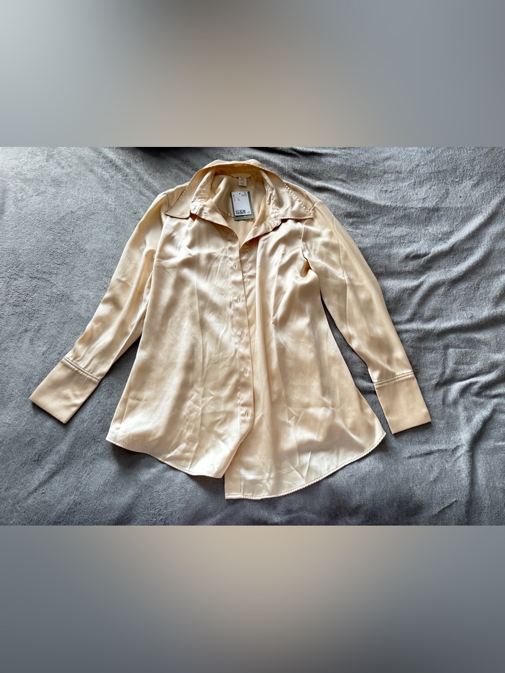 H&M Cream Satin Button-Front Blouse